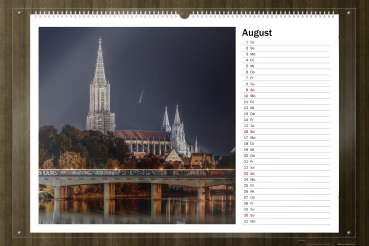 Preview: Ein Blick über die Donau mit dem Ulmer Münster - Monat April: Wandkalender Ulm in Bildende Kunst